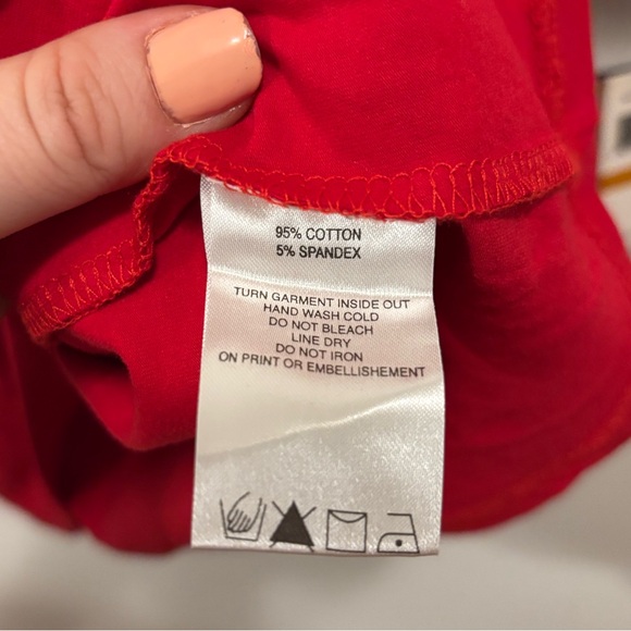 NWT Y2K BEYONCÉ DEREON GRAPHIC TEE - Picture 7 of 8